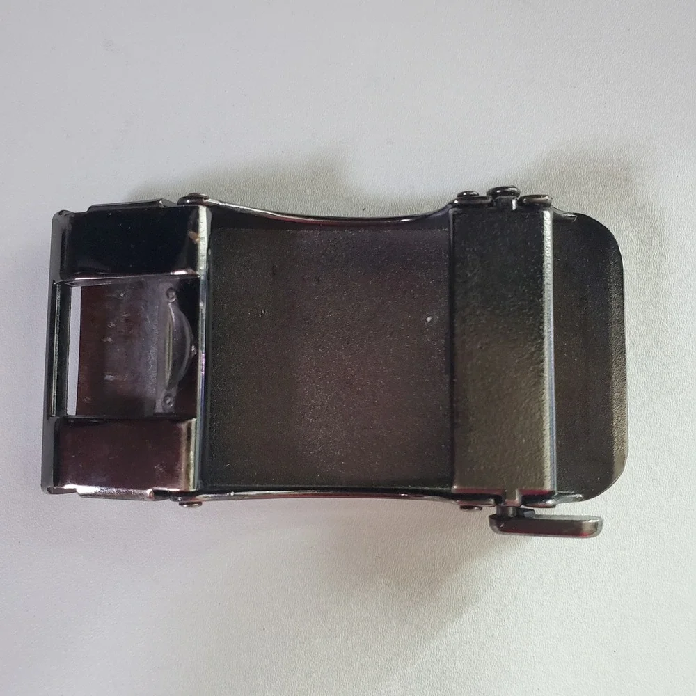 Gold Tone Rooster Automatic Ratchet Belt Buckle Black Enamel Greek Key Border